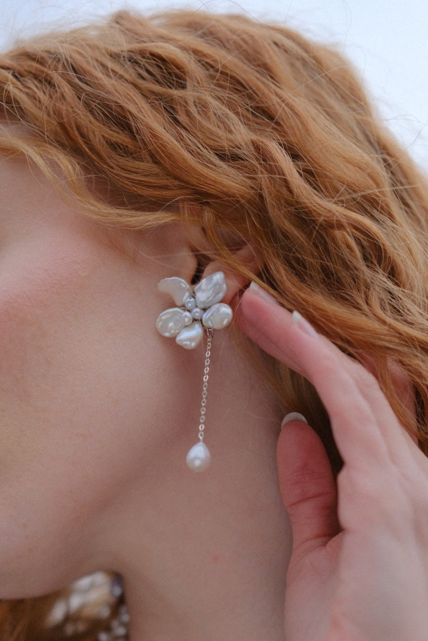 White Keshi Pearls Flower Drop Earrings №35
