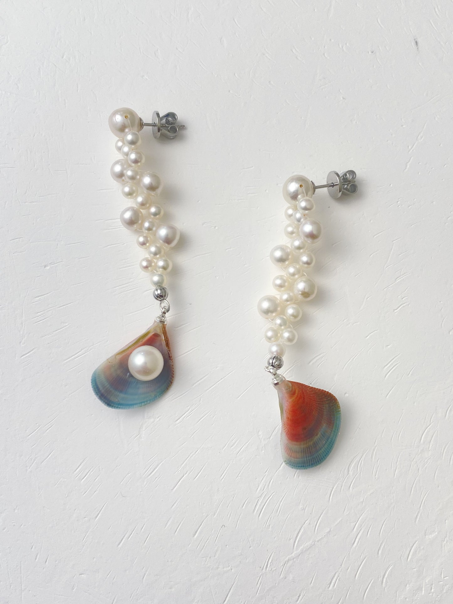Sea Glow Rainbow Mussel Pearl Dangle Earrings