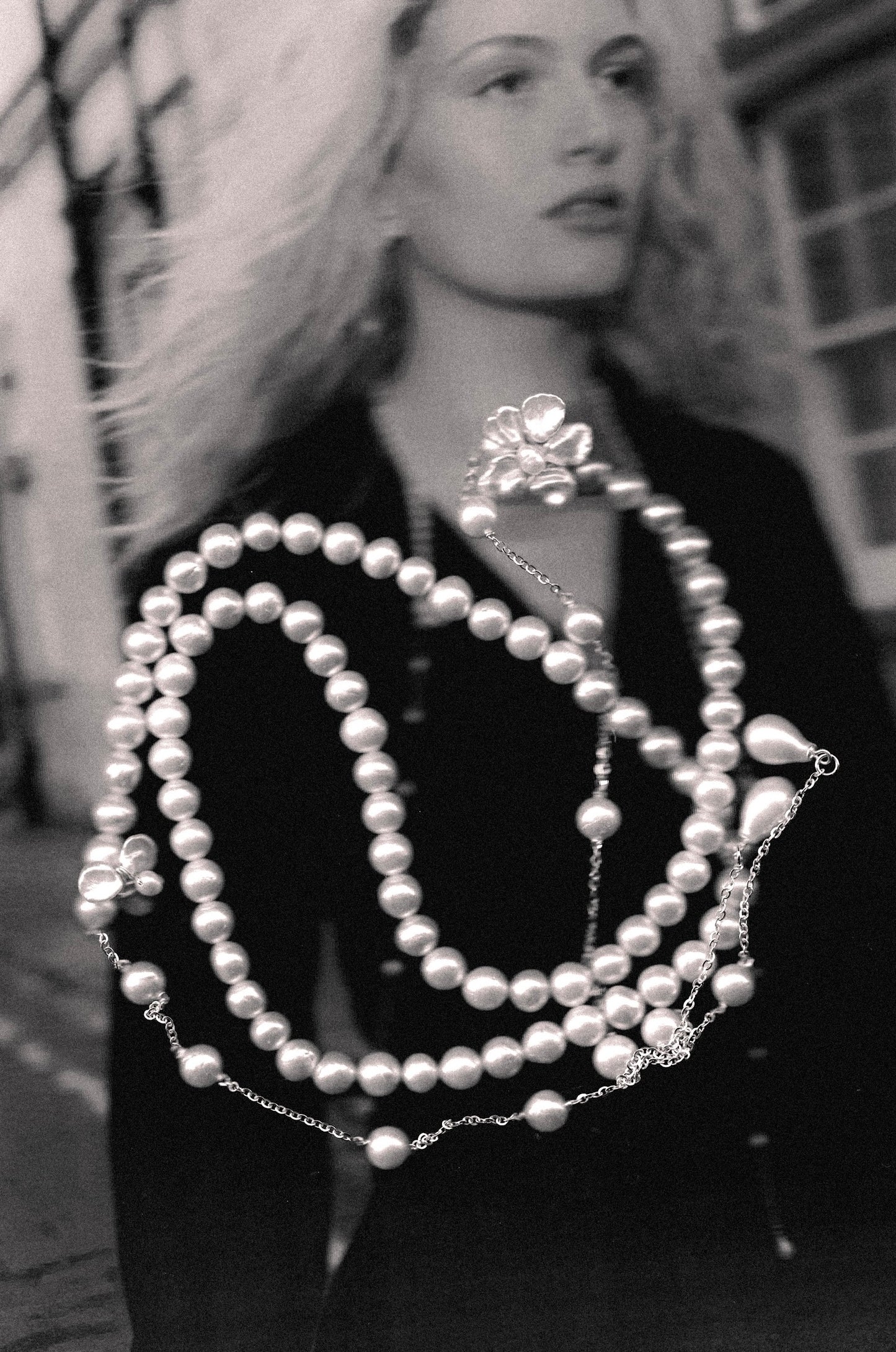 White Pearl Flower Long Drop Necklace №66