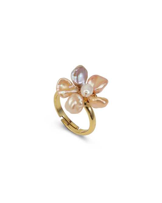 Mini Pink Keshi Pearl Flower Ring №44