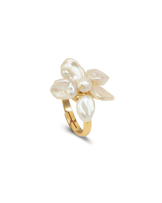 Mini White Keshi Pearl Flower Ring №46