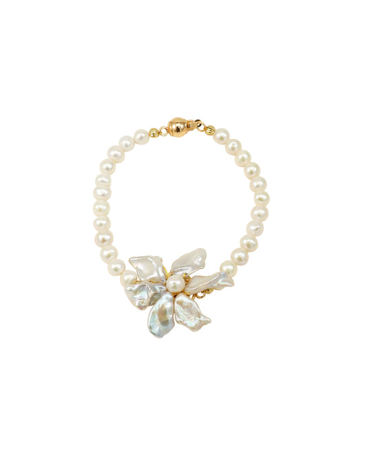 Classic Keshi Pearl Flower Bracelet №12